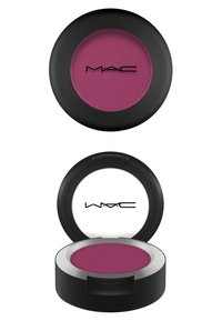 MAC blush compact met een ronde zwarte buitenkant. Bevat een textuur van helder roze poeder, zilveren binnenrand. Heeft een logo op de bovenkant en binnenin.