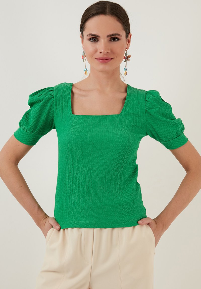 LELA SLIM FIT - Bluza - benetton