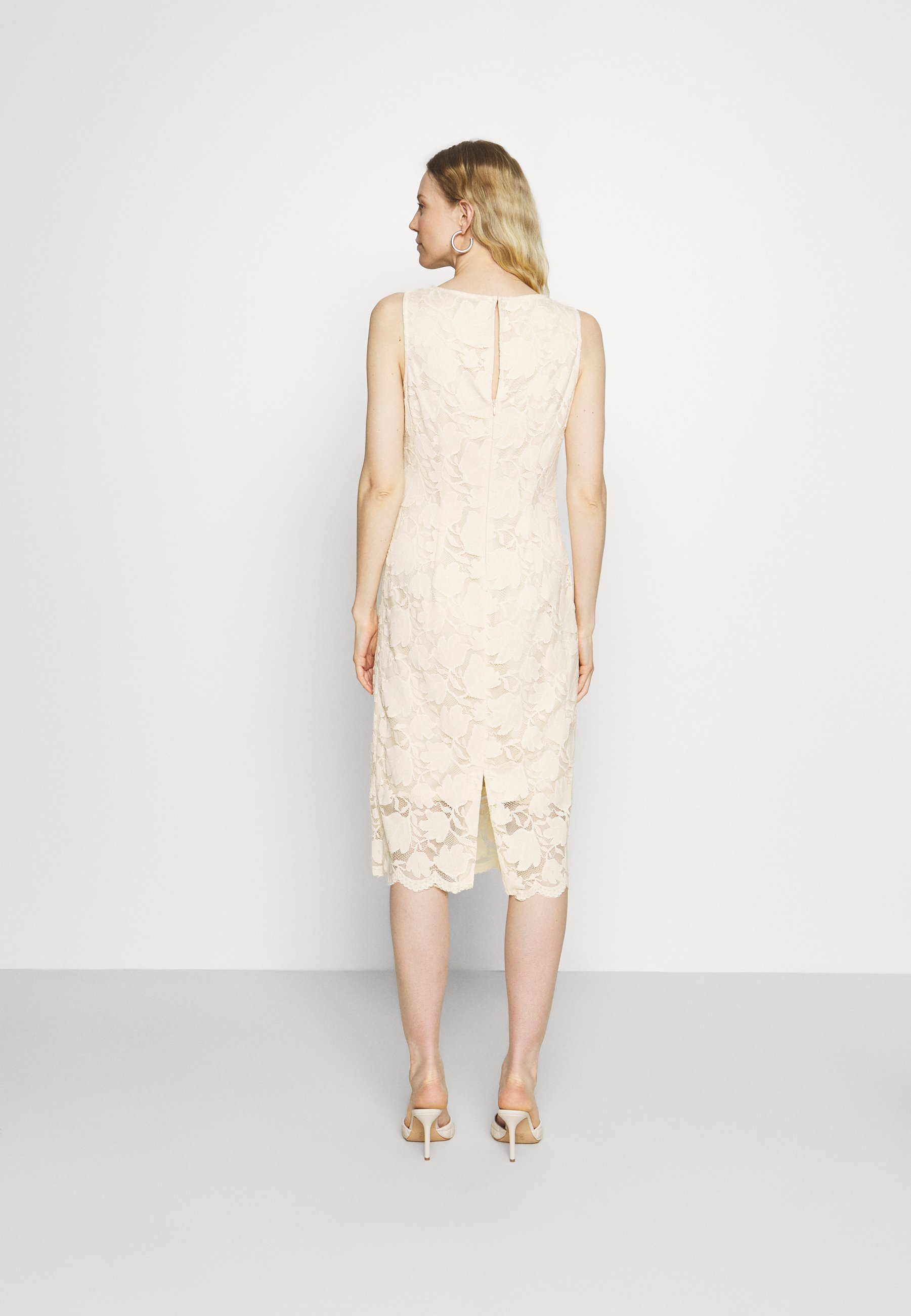 Esprit Collection DRESS - Etuikleid - cream beige/beige - Zalando.at