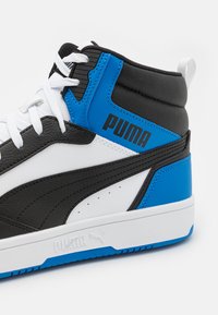 Puma REBOUND V6 UNISEX - Sneakers alte - white/black/team royal