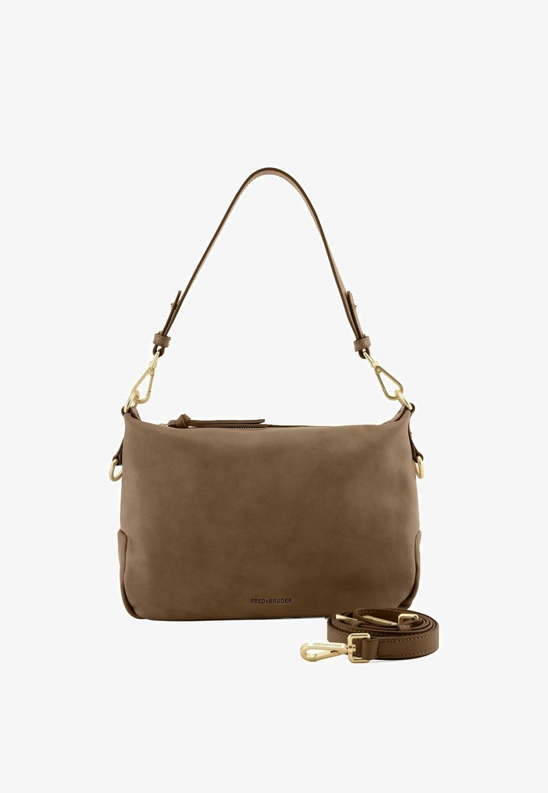 Borsa a spalla in pelle marrone con una texture liscia, dotata di una tracolla rimovibile e accessori in tonalità oro. Chiusura con zip sulla parte superiore.