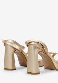 Bosanova CON TACÓN - Sandalias de tacón - oro
