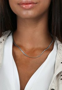 CHRIST Halskette - weißgoldfarben