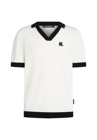 Balta megzta trumpų rankovių polo marškinėliai su juodu V formos apykakle ir rankogaliais. Krūtinėje yra mažas juodas logotipas.