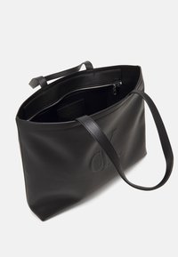 Calvin Klein Jeans SCULPTED SLIM TOTE - Shopping bag - black