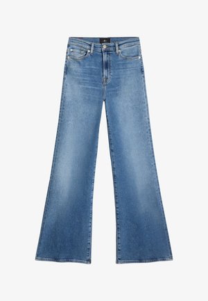 Lyseblå jeans med vide ben lavet af denim, med høj talje, fem lommer og diskrete falmninger, samt en ren kant afslutning.