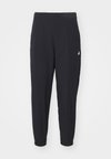 AEROREADY ESSENTIALS MINIMAL BRANDING WOVEN - Pantalones deportivos - black/white