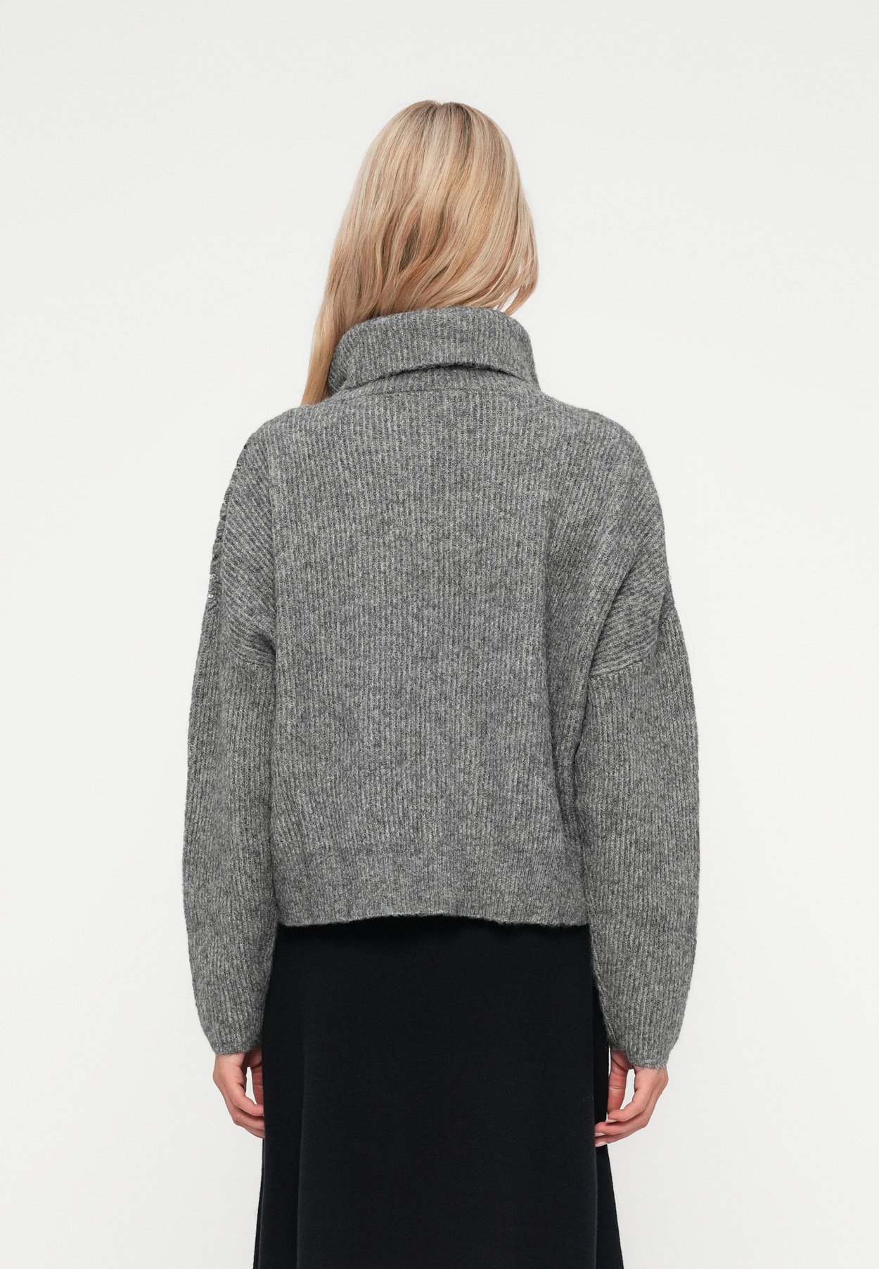 ONLMIU COWL NECK SEQUIN