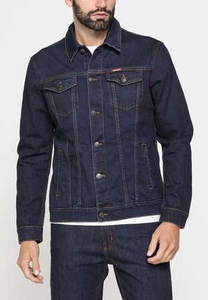 Carrera Jeans, TRUCKER DENIM JACKET - Giacca di jeans - lavaggio blu scuro