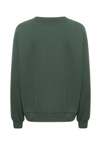 Sweatshirt en coton vert avec un col rond, des poignets côtelés et une coupe décontractée. Texture lisse sans logos ni motifs visibles.