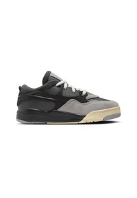 Sneaker low-top con upper in suede grigio e mesh, dettagli in sintetico nero, lacci bianchi e suola in gomma beige.