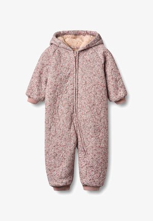 Tela exterior rosa acolchada con un suave forro de vellón crema. Cuenta con una capucha, cremallera frontal y puños acanalados. Diseño de cuerpo completo para mayor calidez.