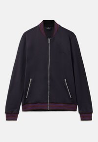 Dunkelblaues Bomberjackett mit geripptem Kragen, der kastanienbraune und lila Streifen aufweist, mit Reißverschluss und seitlichen Taschen, glatte Stoffoberfläche.