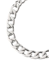 Collar de cadena de plata con grandes eslabones entrelazados y un acabado pulido. Textura suave, bordes redondeados y superficie reflectante.