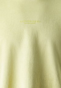 G-STAR CENTER CHEST BOXY - Jednoduché tričko - linden green