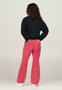 Tommy Hilfiger LOGO RELAXED - Sudadera - desert sky