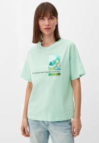 s.Oliver MIT FRONTPRINT - T-shirt print - minze