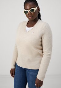 Tommy Hilfiger Curve - Sweter