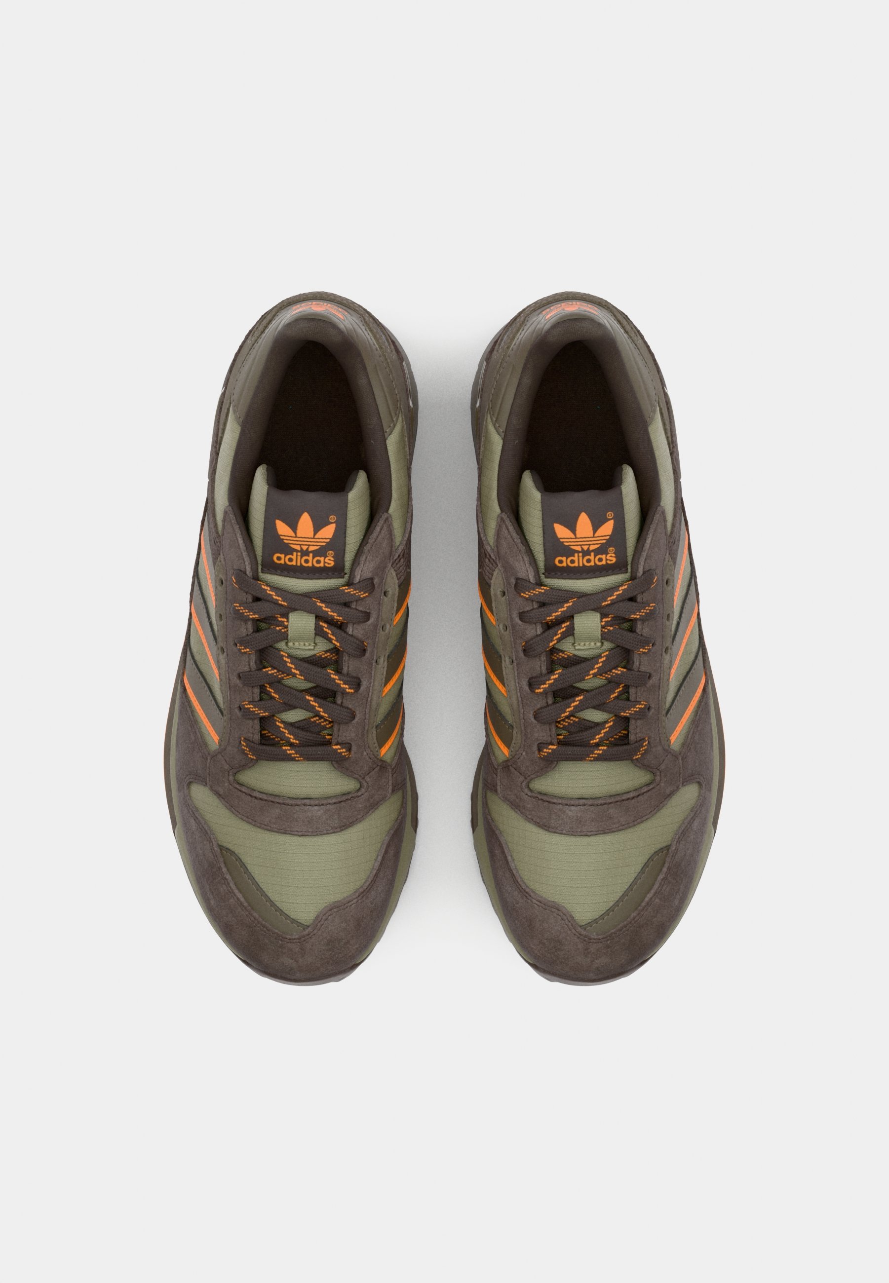 MOKA  adidas Originals ZX 600 UNISEX - Trainers - dark brown/orbit green