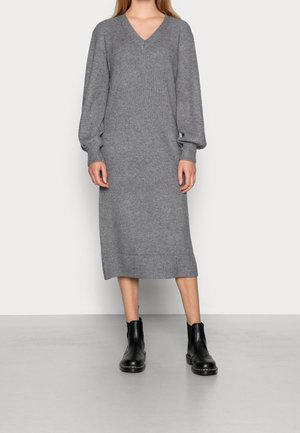 Strikkjoler - mottled grey