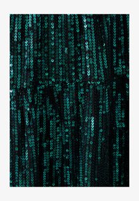Ausgewählt, emerald sequin