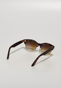 Ray-Ban CLUBMASTER WAY - Sluneční brýle - pink tortoise