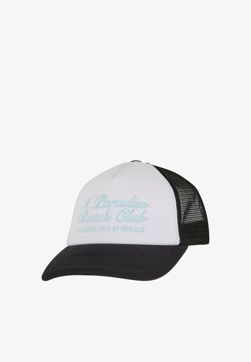 Căciulă de tip trucker albă și neagră, cu text brodat "A Paradise Beach Club" în albastru deschis. Spate din plasă și vizor curbat.
