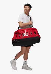 VELOCITY DUFFLE - Borsa per lo sport - gym red