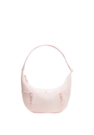 Sac à épaule rose clair avec deux poches avant zippées et une seule bandoulière réglable sur fond blanc.