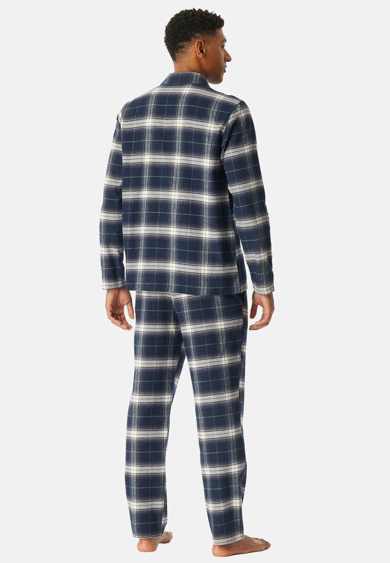 Pyjama lang 159622 💎 By Schiesser 🔥 Lange pyjama voor heren. Shirt met lange mouwen en lange pyjama broek. Deze pyjama combinatie garandeerd heerlijke nachten, door het gebruik van 100% zacht