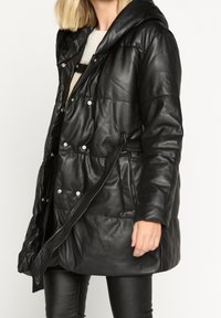 LolaLiza Vinterjacka - black