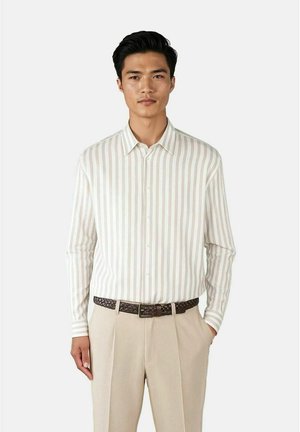 WALKER - Button down-skjorte - white