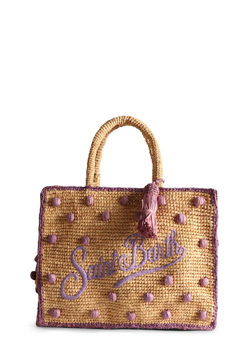 Borsa in paglia intrecciata nei colori naturale e lavanda, con texture a pois, ricamo "Saint Barth" e un accento di nappina sul manico.