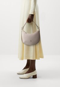 Tommy Hilfiger - Torebka