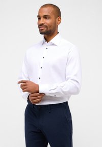 Eterna PERFORMANCE SHIRT - MODERN FIT - Hemd - weiß