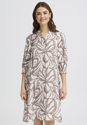 RIANA DR - Vestido camisero - floral reverie m trail