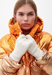 s.Oliver Gants - off white