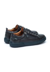 Pikolinos RIELLS - Zapatillas - blue