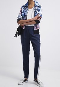 VILA Trousers - dark blue