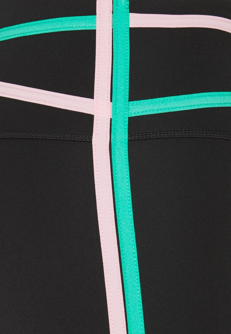 Damen Sportbekleidung | Nike Performance ONE 7/8 Tights black/white/schwarz - PB96391 Damen Sportbekleidung | Nike Performance ONE 7/8 Tights black/white/schwarz - PB96391