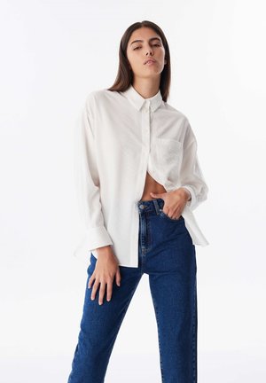 BASIC WITH POCKETS - Overhemdblouse - ecru