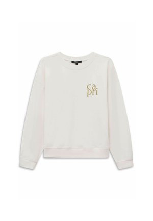 Weißer Pullover mit Rundhalsausschnitt, langen Ärmeln, cropped Schnitt und goldfarbenem Aufdruck "ca. pri" auf der Vorderseite. Weicher Stoff mit glatter Textur.