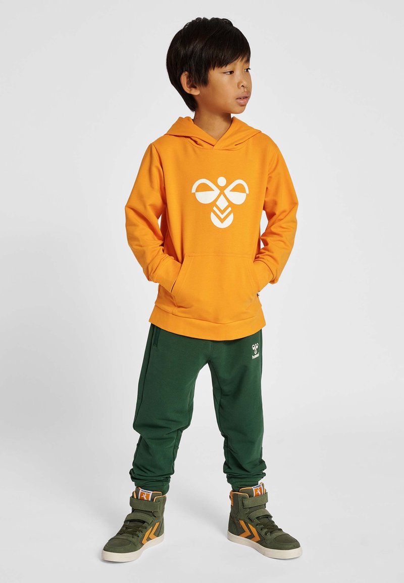 Hummel CUATRO  - Sweat à capuche - butterscotch