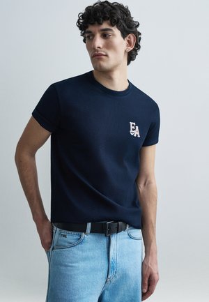 T-shirt basic - sky captain