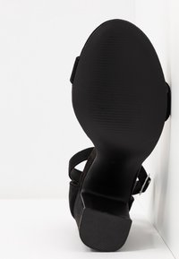 Anna Field Korolliset sandaalit - black
