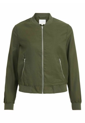Olivgrüne Bomberjacke mit Frontreißverschluss, zwei seitlichen Reißverschlusstaschen, geripptem Kragen, Bündchen und Bund.