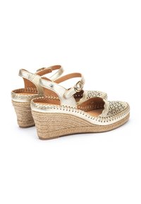 Pikolinos VILA - Sandalias de cuña - sand