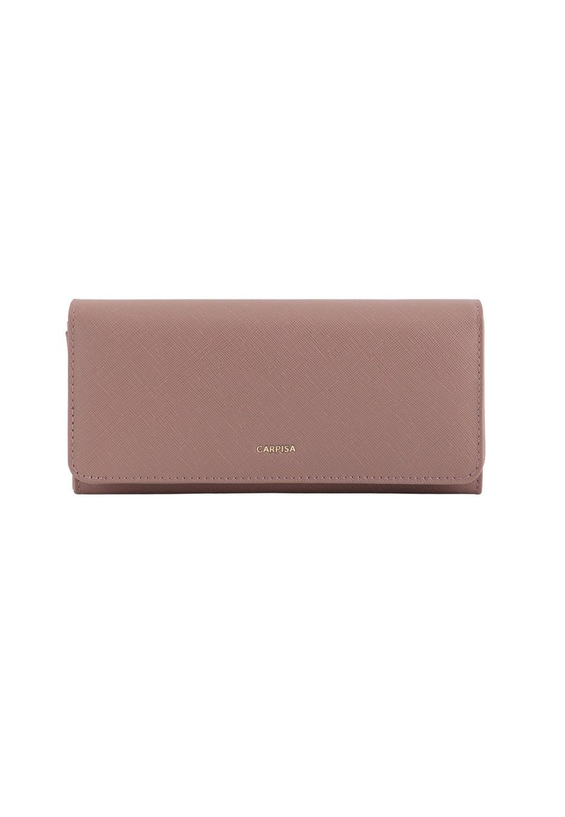 Billetera de cuero sintético rosa con un acabado texturizado, logotipo dorado en la parte frontal y forma rectangular, con cierre de solapa.