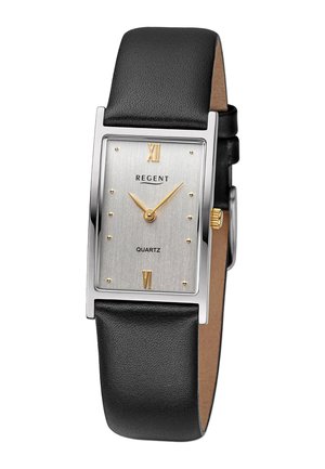 Montre en quartz rectangulaire avec un cadran texturé argenté, des index horaires dorés et un bracelet en cuir noir. Présente des accents dorés et une couronne.