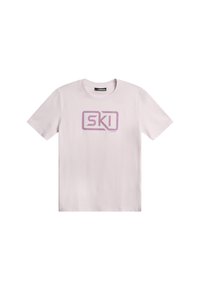 Jasnoróżowa koszulka z bawełny, z dużym purpurowym napisem "SKI" w prostokątnym obramowaniu z przodu. Krótkie rękawy, okrągły dekolt.